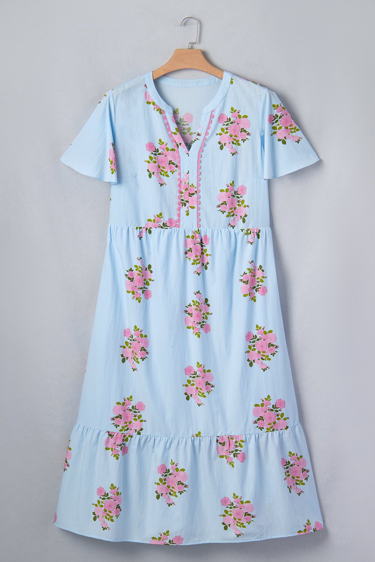 Plus Size Floral Scalloped Trim V-Neck Maxi Dress
