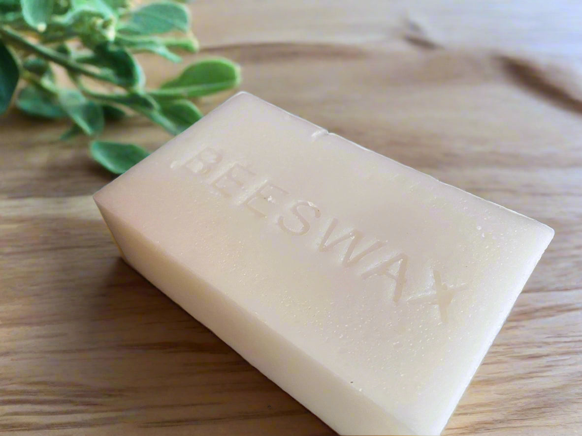 Harvest Spice Fall Beeswax Candle | Organic Essential Oil Infused