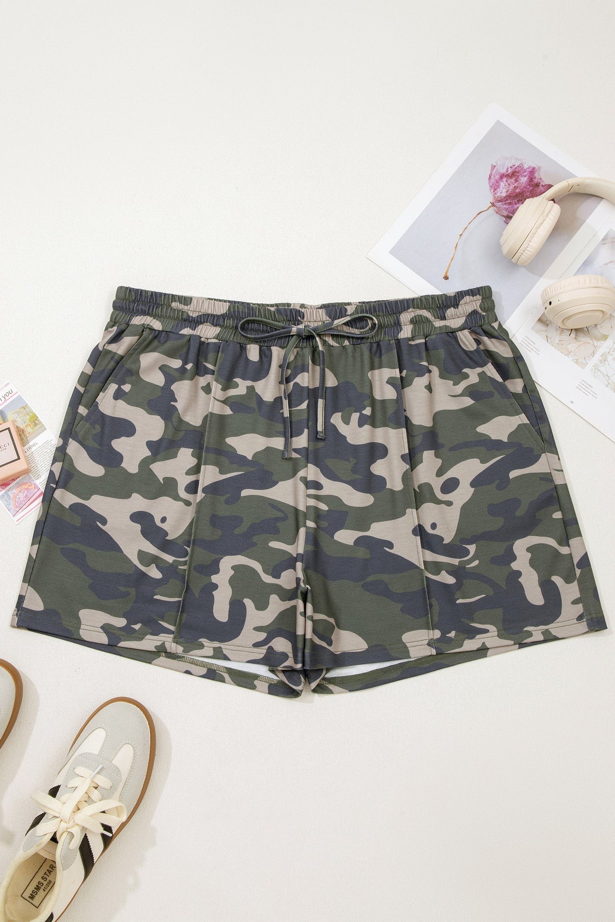 Plus Size Camo Elastic Waist Pocketed Shorts