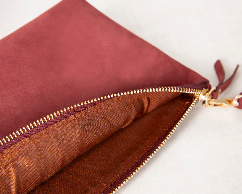 Luna Leather Makeup Bag – Genuine Leather Toiletry & Dopp Kit for Men & Women for Travel Elegance | Minimal & Handcrafted