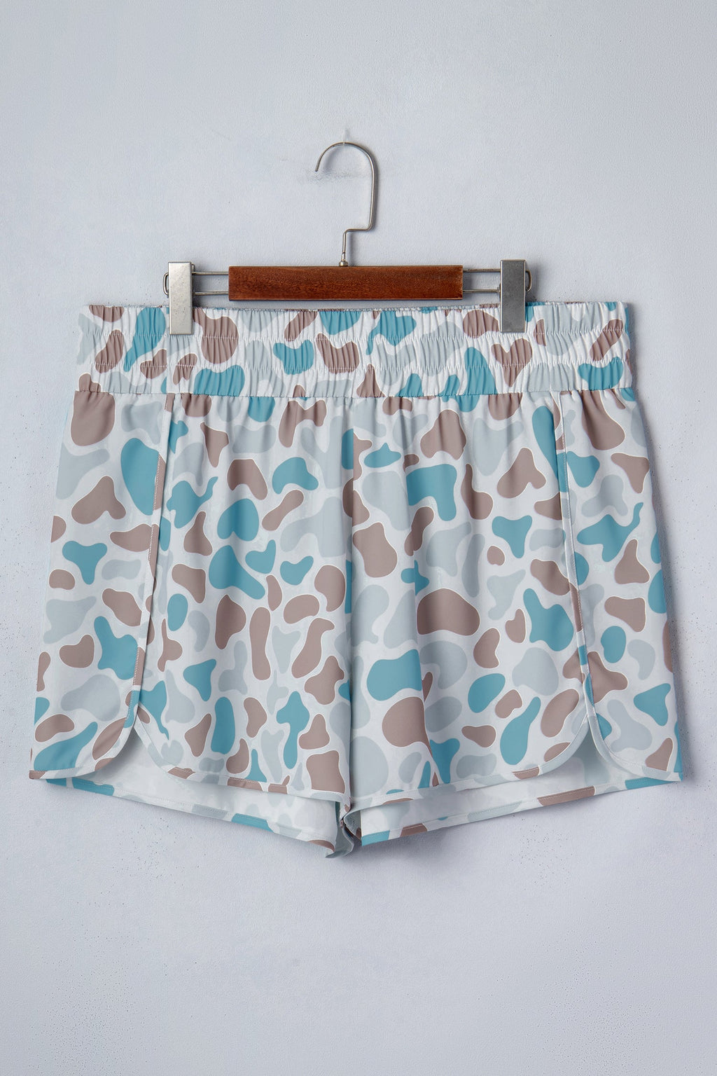 Plus Size Camo Elastic Waist Athleisure Shorts