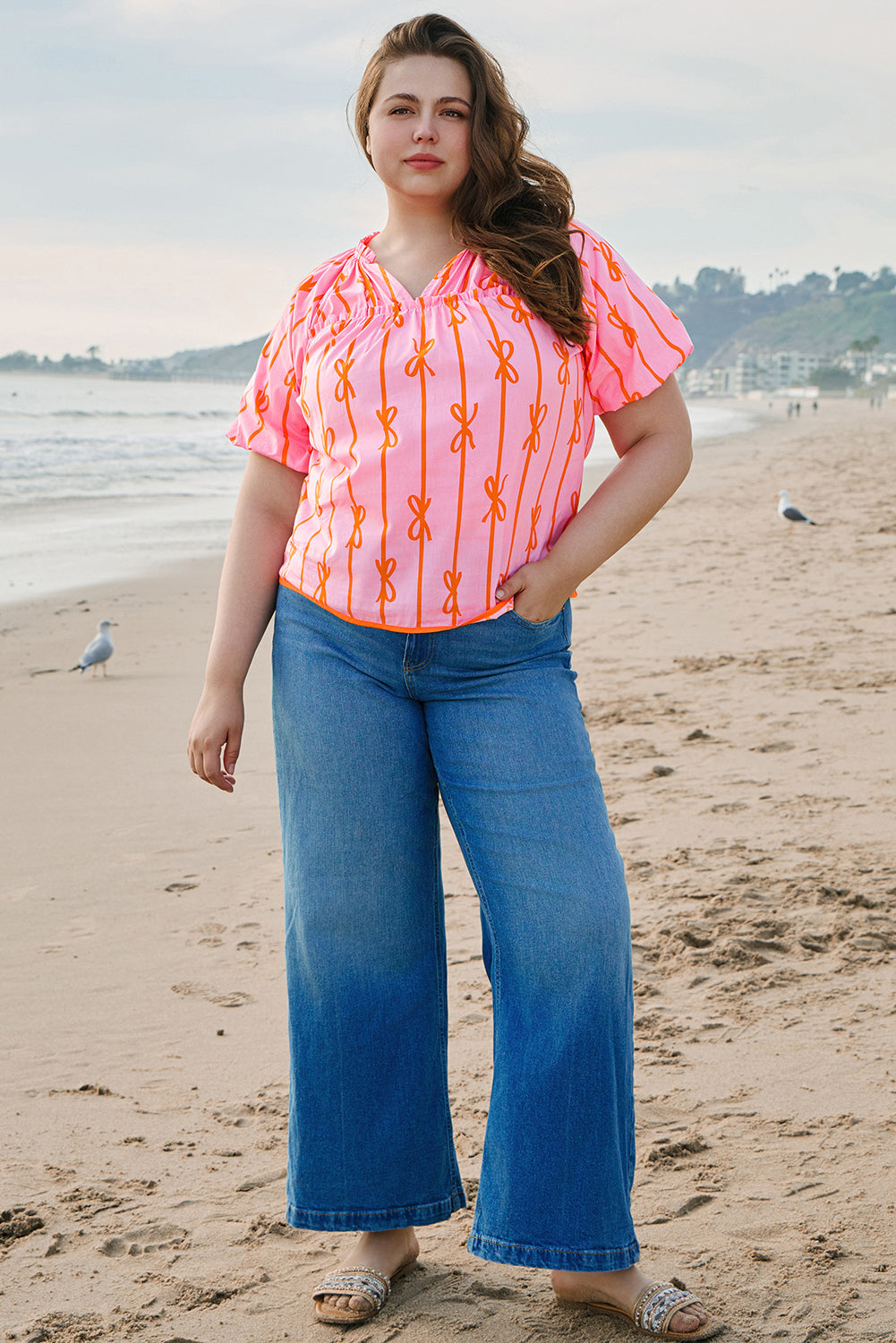 Plus Size Bow Tie V-Neck Puff Sleeve Blouse