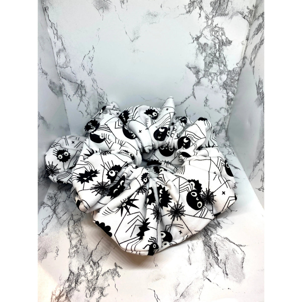 Glow in the Dark Spiderweb Halloween Scrunch