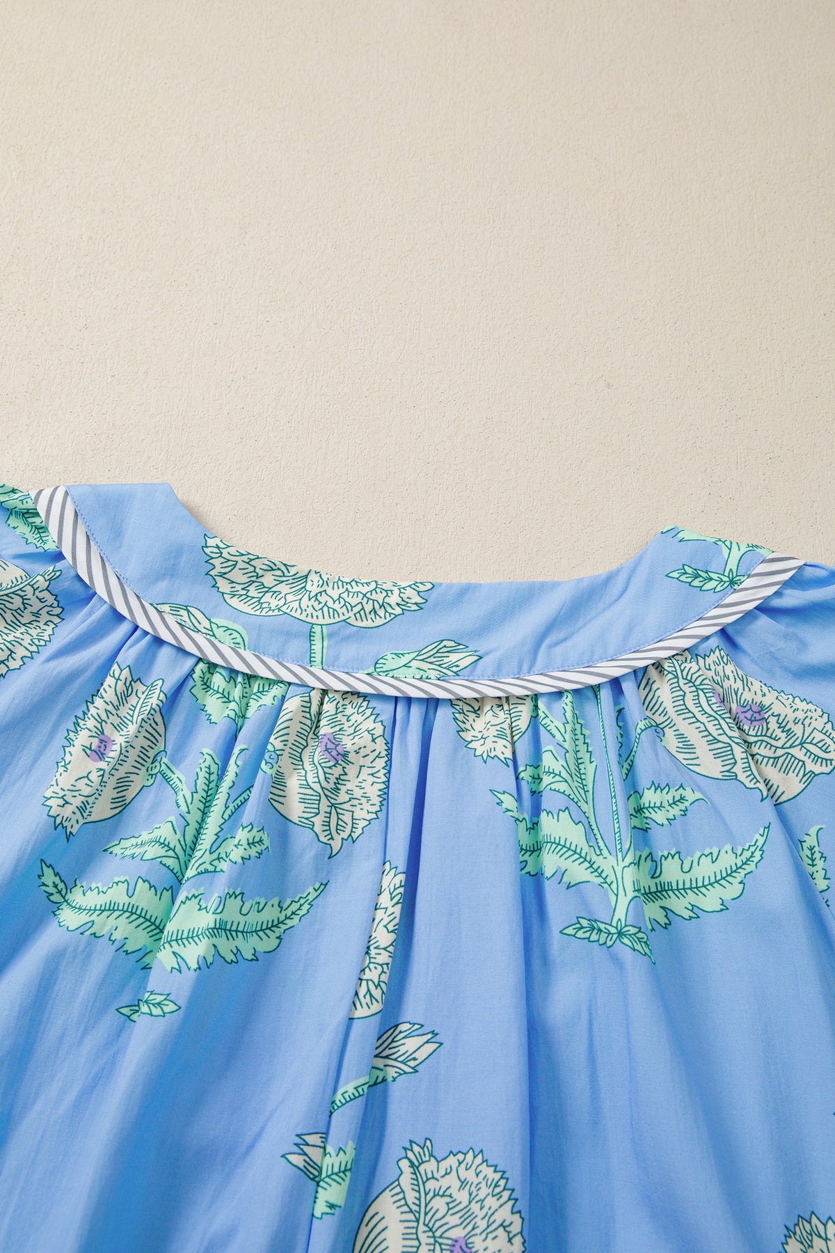 Plus Size Floral Stripe Contrast Short Sleeve Mini Dress