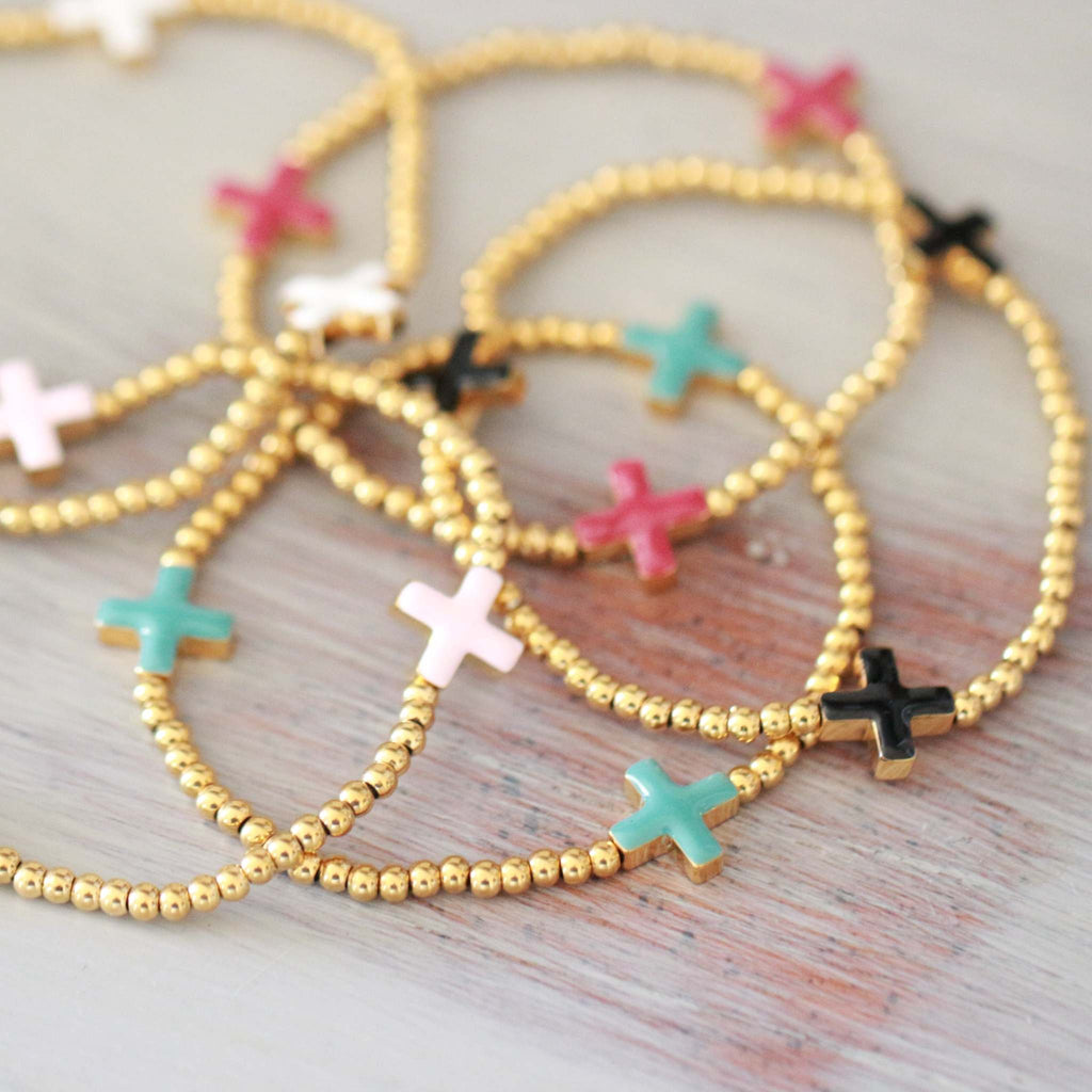 Faith Bracelet 18k Gold Non Tarnish