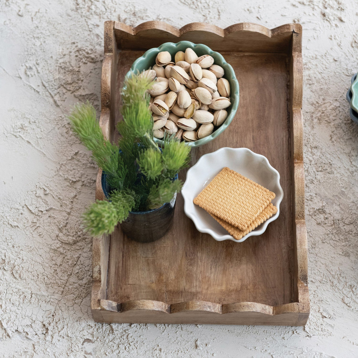 Mango Wood Scalloped Edge Tray