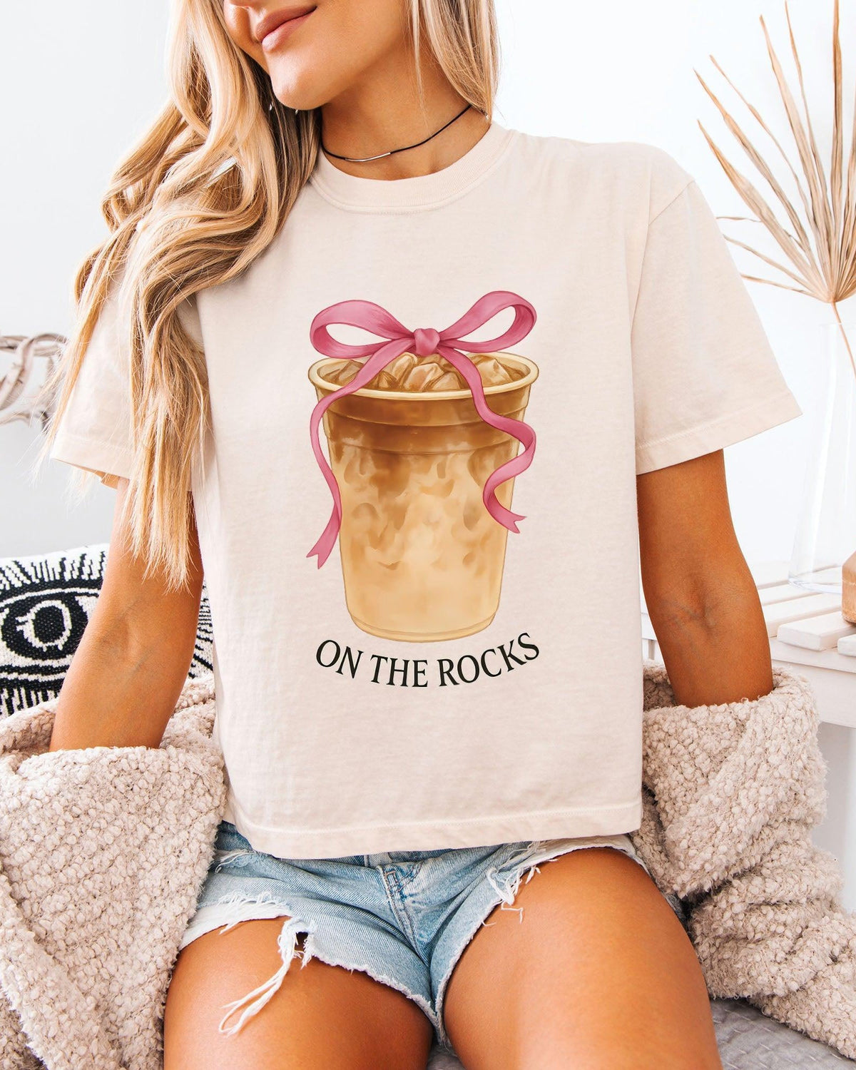On the Rocks Iced Coffee Garment Dyed Women’s Cropped T-Shirt – Iced Latte Graphic Tee