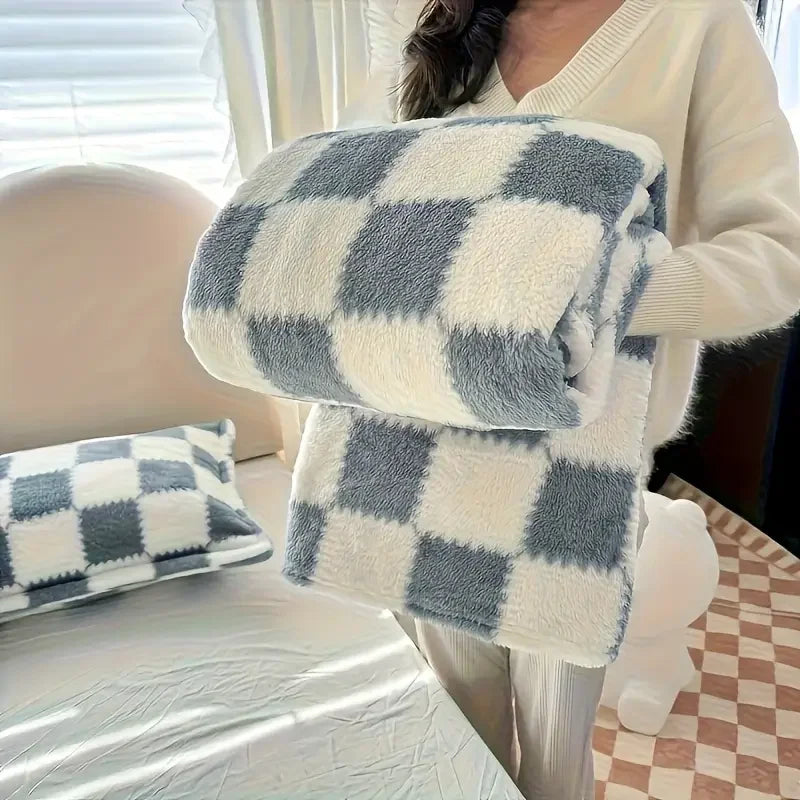 Knit Throw Blanket – Soft 3 lb Cartoon Pattern for Cozy Relaxation