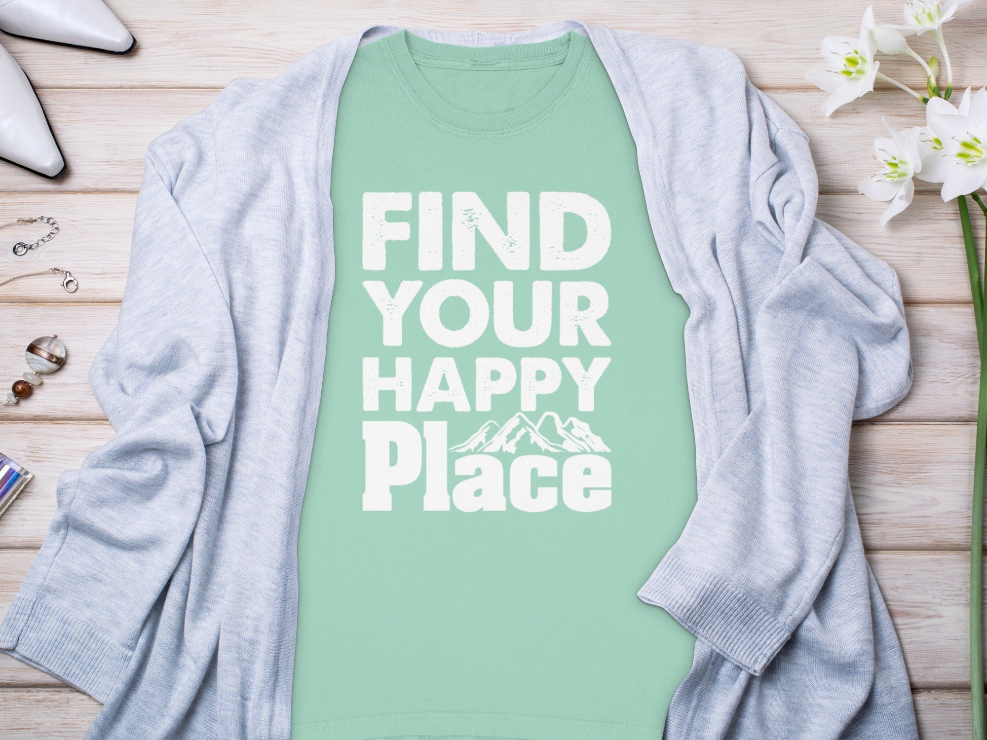 Find Your Happy Place With Mountains Graphic Long Sleeve T-Shirt