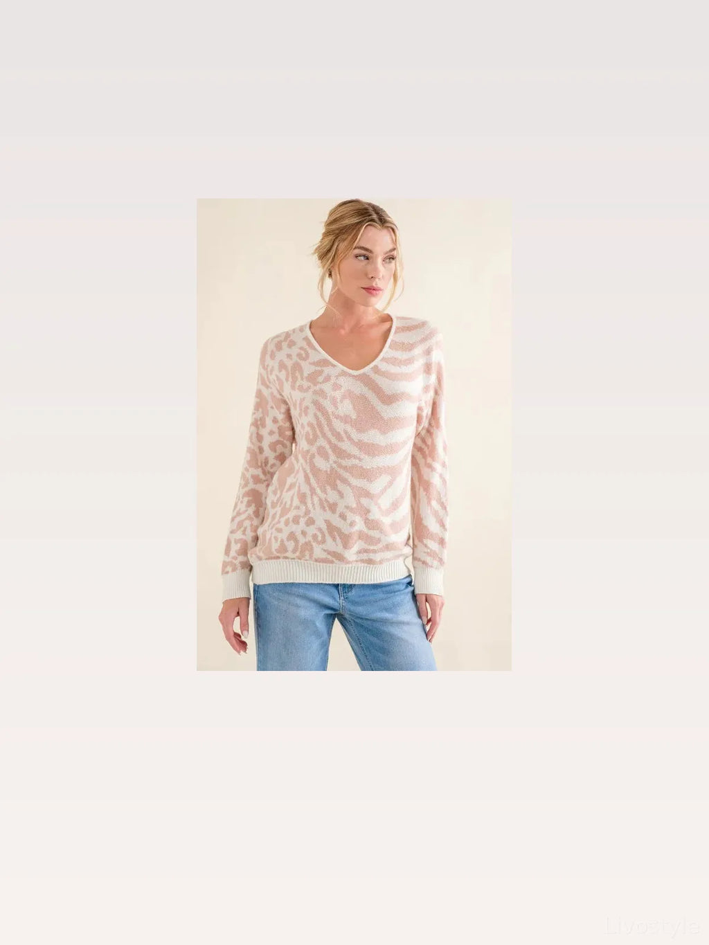 Bold Leopard-Zebra Combo Casual Sweater: Fashion-Forward & Comfortable