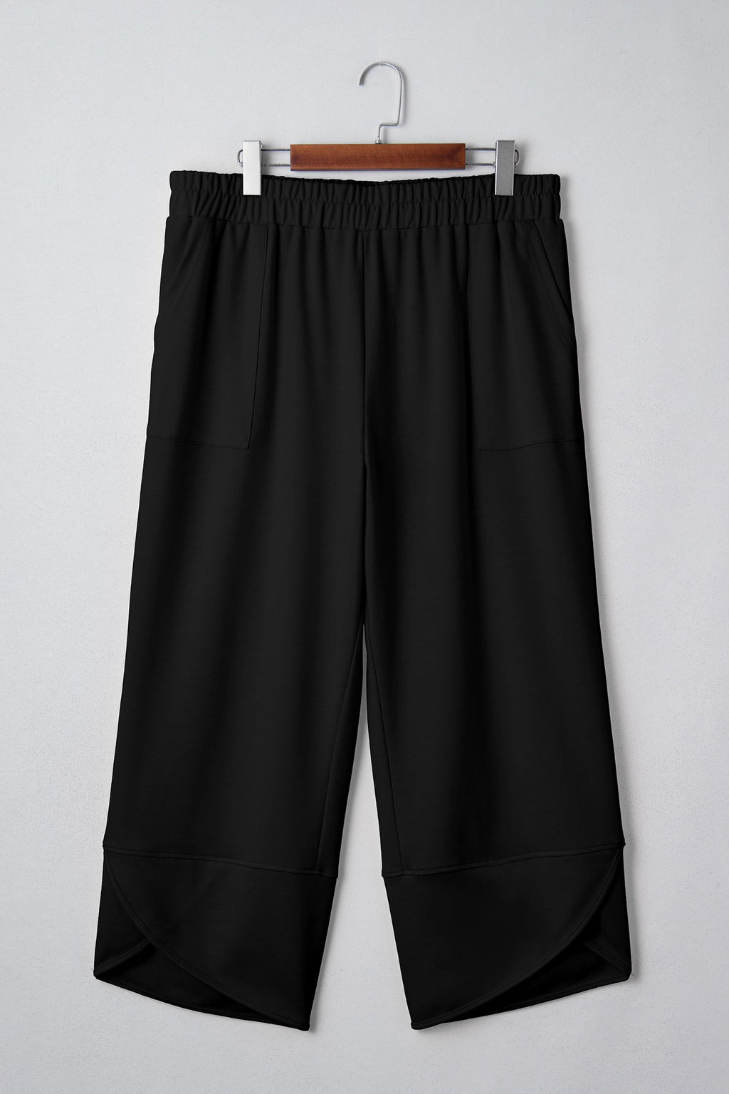 Plus Size Solid Asymmetrical Hem Capris Pants