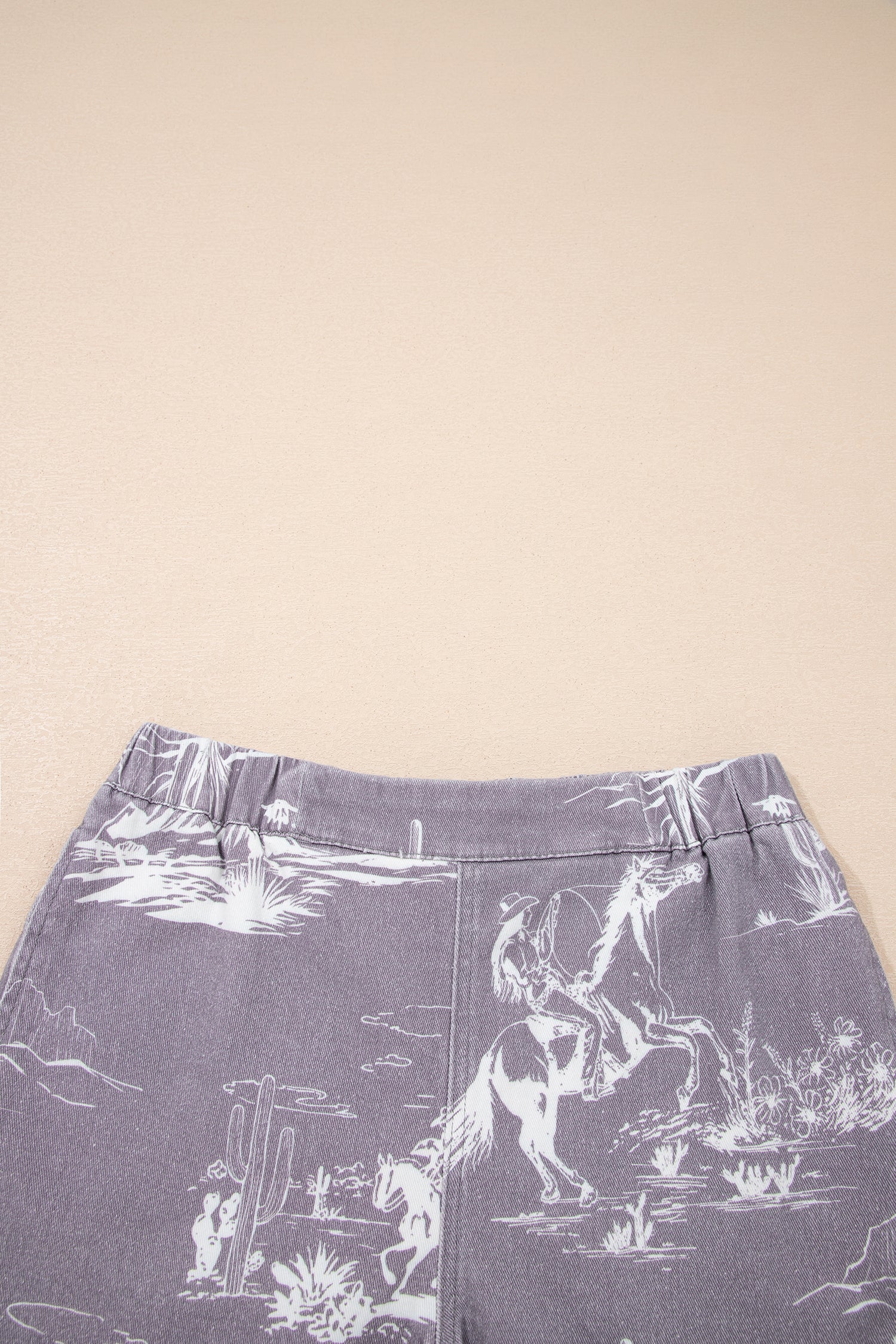 Western Denim Elastic Waist Shorts