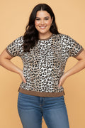 Plus Size Leopard Contrast Trim Short Sleeve Top