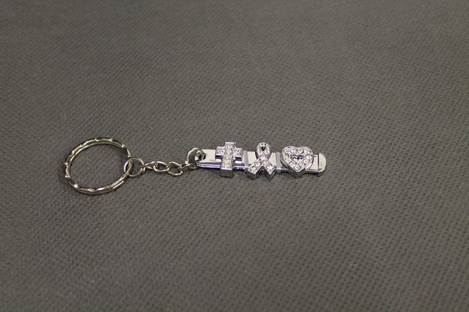 Faith Hope Love Slide Charm Keyring; Gift For Her; Gift for Mom; Girlfriend Gift; Gift for Teen; Bible Verse Jewelry; 1 Cor 13 Jewelry
